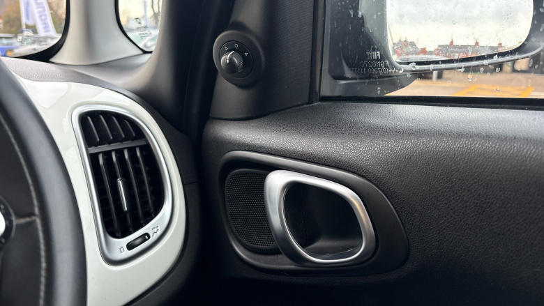 Fiat 500L 1.4 City Cross 5dr Petrol Hatchback